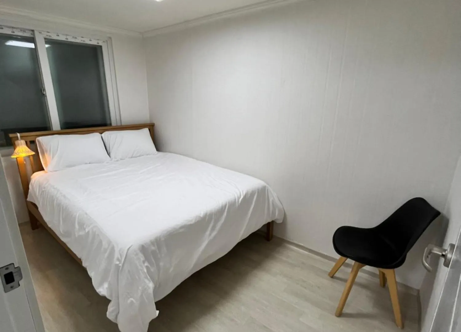 Bueno Day - Near Hongdae & Historic Sites Hostel Seoel